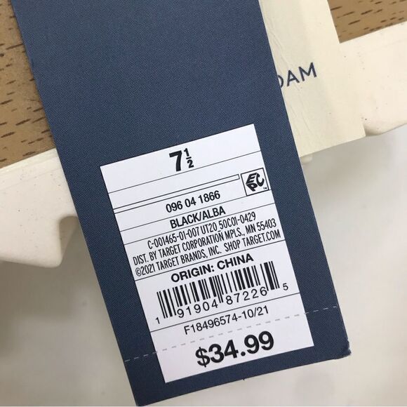 Universal Threads NEW Black Mesh Memory Foam Platform Sandals - Picture 11 of 12